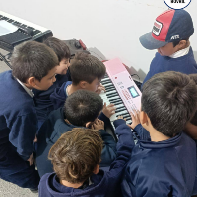 PRÁCTICAS DOCENTES DE LOS ESTUDIANTES DE 3ER AÑO DEL PROFESORADO DE MÚSICA